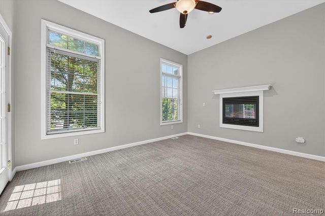 1259 Burgoyne Boulevard, Rochester Hills, MI 48307