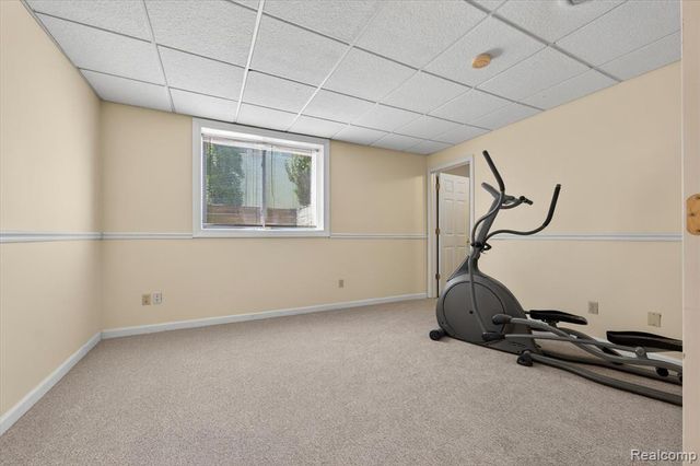 1259 Burgoyne Boulevard, Rochester Hills, MI 48307