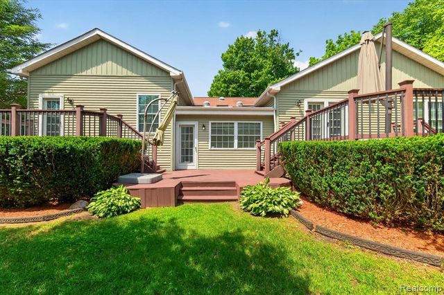 1259 Burgoyne Boulevard, Rochester Hills, MI 48307