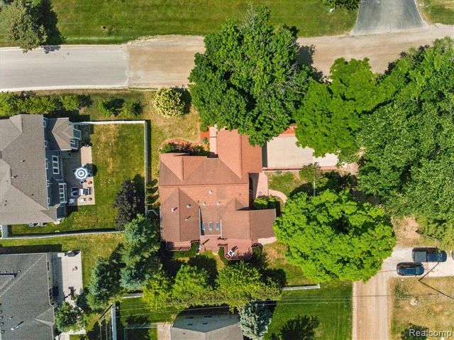 1259 Burgoyne Boulevard, Rochester Hills, MI 48307