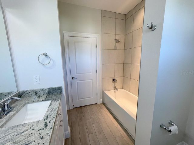 2502 W FIG STREET 2, Tampa, FL 33609