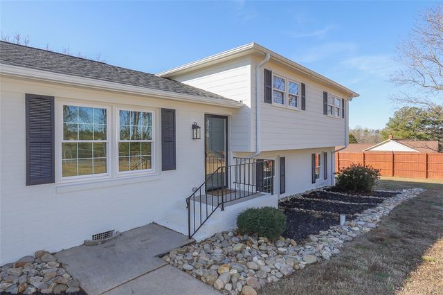 1418 Grove Road, Anderson, SC 29621