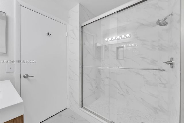 2331 NW 96th Ter 17F, Pembroke Pines, FL 33024