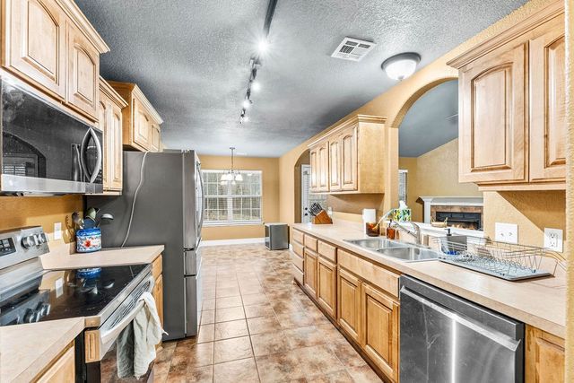 7 Aycock Lane, Bella Vista, AR 72715