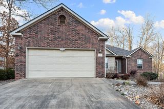 7 Aycock Lane, Bella Vista, AR 72715