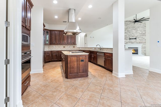 24711 Faraday, San Antonio, TX 78257