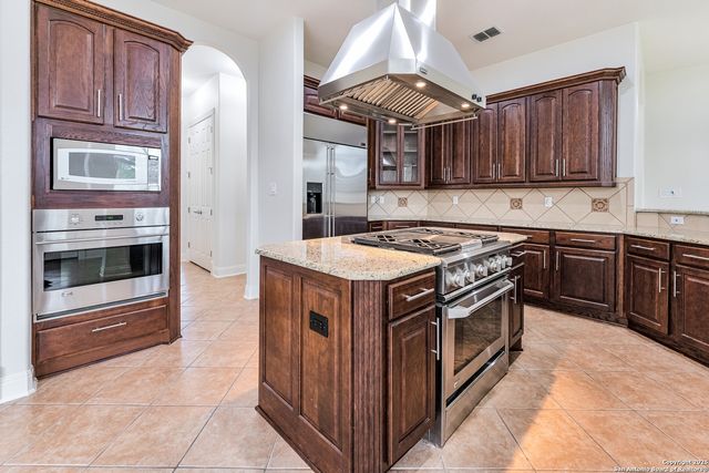 24711 Faraday, San Antonio, TX 78257