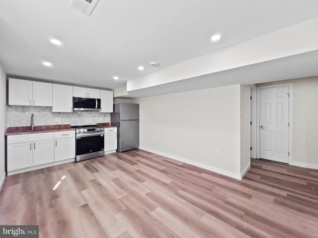 9214 DAVIDSON ST, College Park, MD 20740