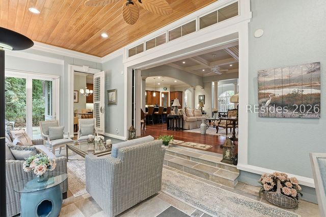 5 Oakland Pl, Bluffton, SC 29909