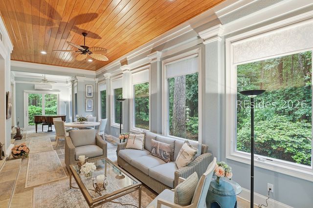 5 Oakland Pl, Bluffton, SC 29909
