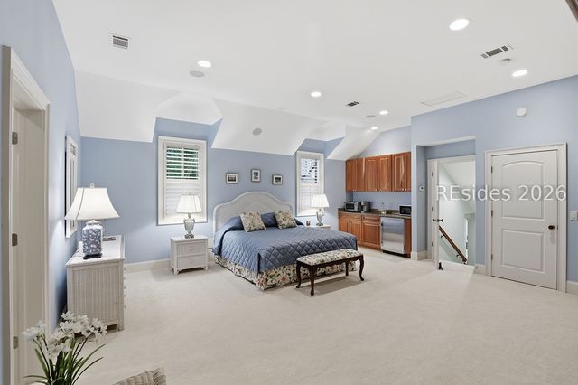 5 Oakland Pl, Bluffton, SC 29909
