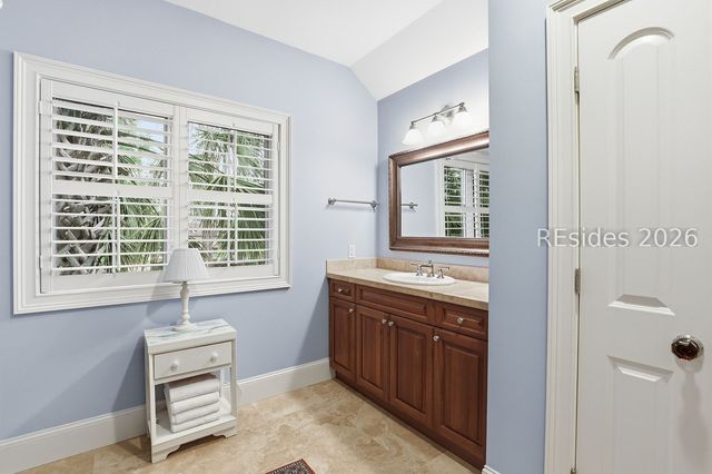 5 Oakland Pl, Bluffton, SC 29909