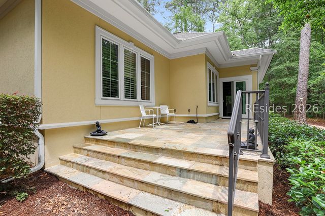 5 Oakland Pl, Bluffton, SC 29909