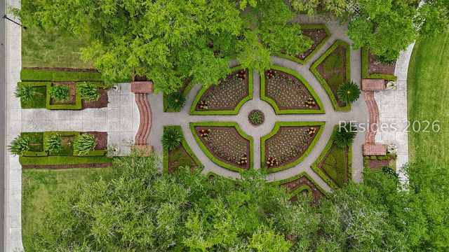 5 Oakland Pl, Bluffton, SC 29909