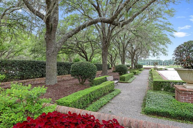 5 Oakland Pl, Bluffton, SC 29909