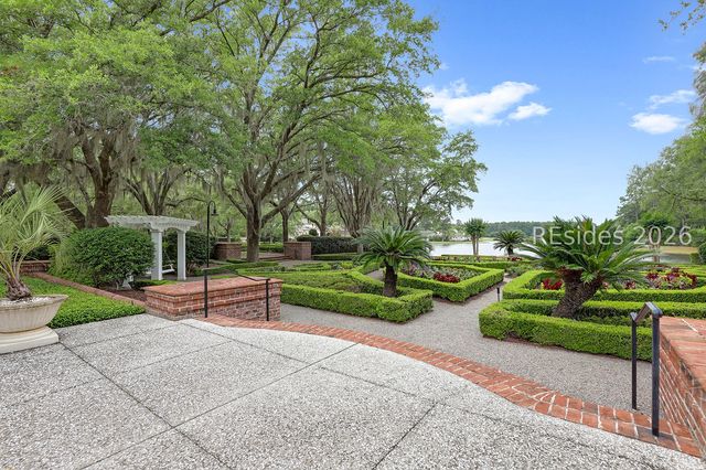 5 Oakland Pl, Bluffton, SC 29909