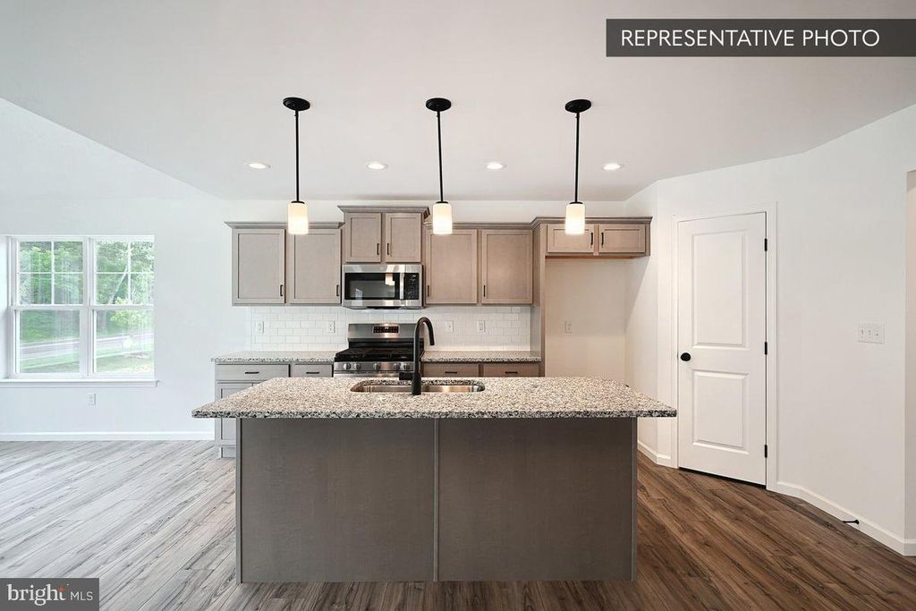 325 CHESTNUT ST #LOT 1, Birdsboro, PA 19508