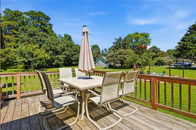 2010 Tomahawk Lane, Cumming, GA 30028