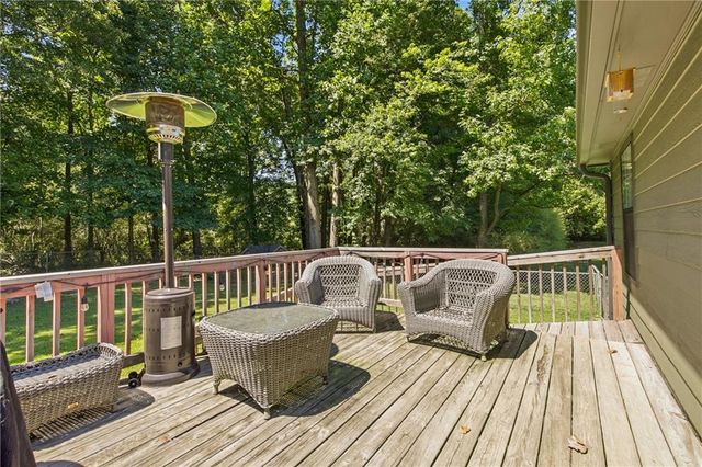 2010 Tomahawk Lane, Cumming, GA 30028