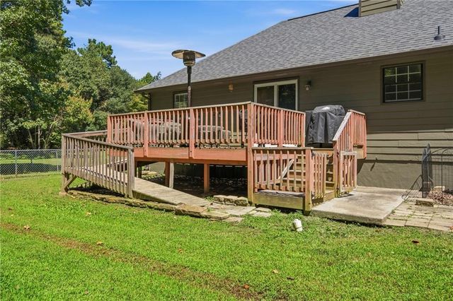 2010 Tomahawk Lane, Cumming, GA 30028