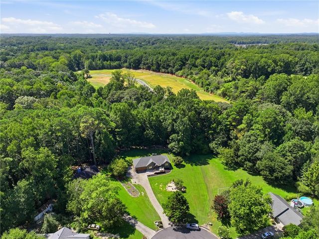 2010 Tomahawk Lane, Cumming, GA 30028