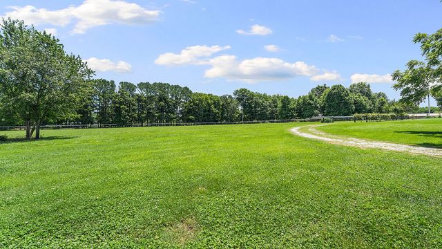 1219 Stratton Road, Rogers, AR 72756
