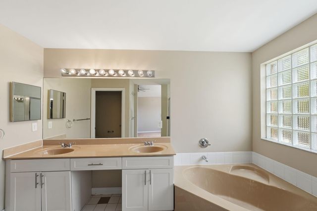 5041 SW 152nd Avenue, Miramar, FL 33027