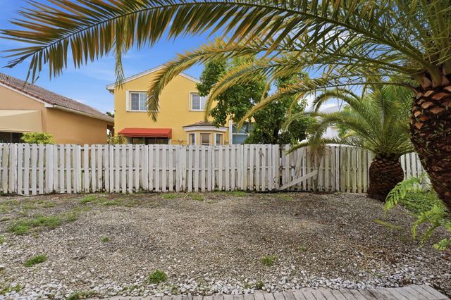 5041 SW 152nd Avenue, Miramar, FL 33027