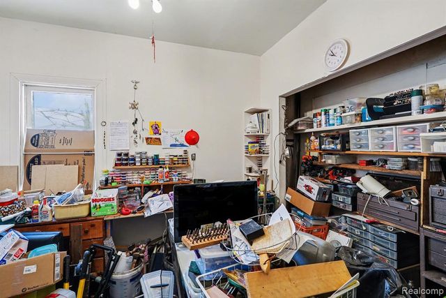 402 S 5th Street, Saint Clair, MI 48079