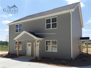 540 Wallburg High Point Road B, Winston-salem, NC 27265
