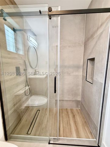2201 N 54th Ave, Hollywood, FL 33021