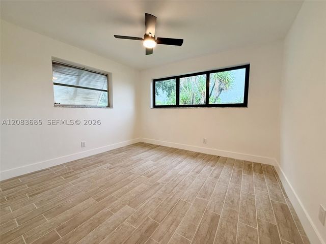 2201 N 54th Ave, Hollywood, FL 33021