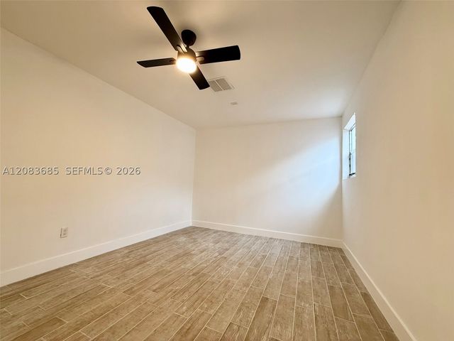 2201 N 54th Ave, Hollywood, FL 33021
