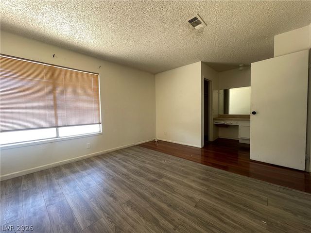 3904 Blackford Place, Las Vegas, NV 89102