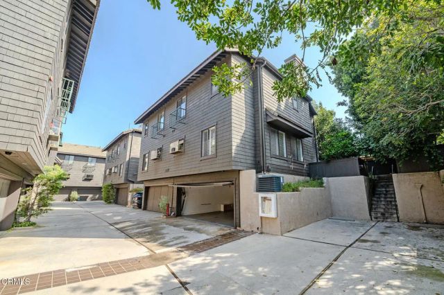 786 E California Boulevard 2, Pasadena, CA 91106