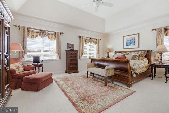 692 GOOSE NECK DR, Lititz, PA 17543