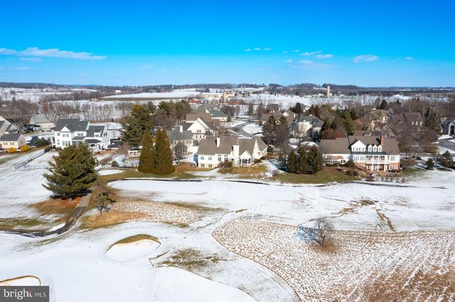 692 GOOSE NECK DR, Lititz, PA 17543