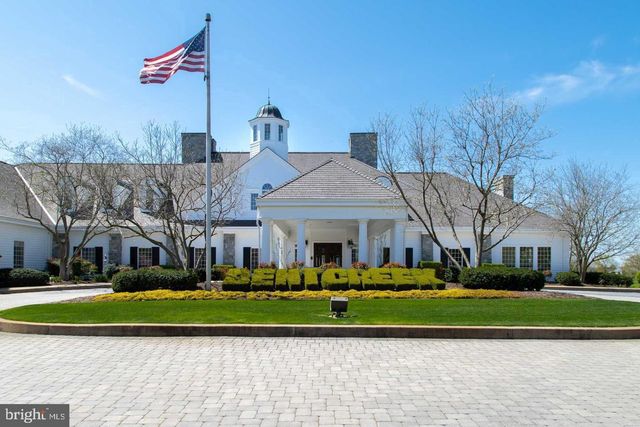 692 GOOSE NECK DR, Lititz, PA 17543