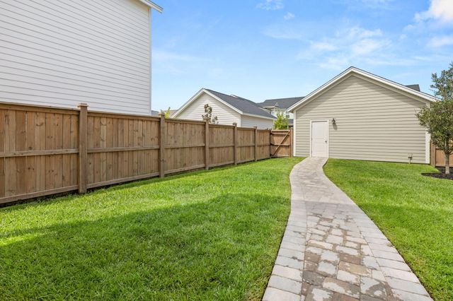 621 Trio Lane, Summerville, SC 29486