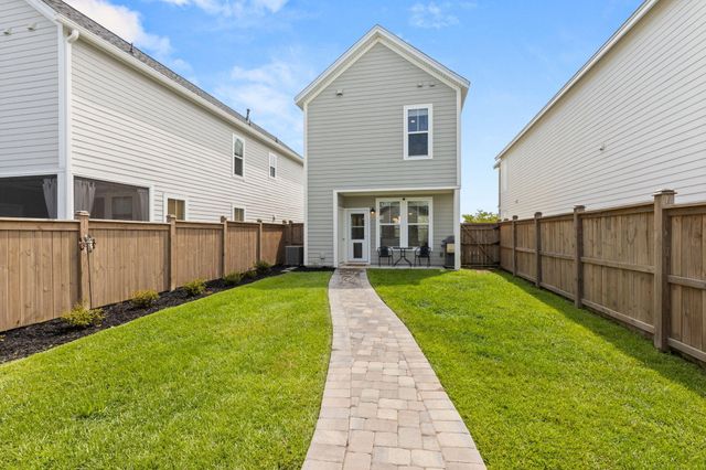 621 Trio Lane, Summerville, SC 29486