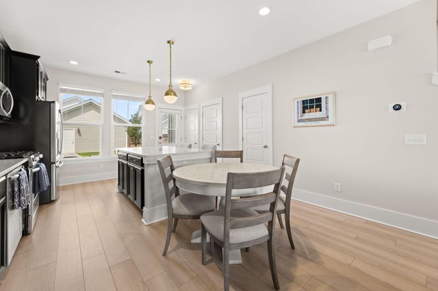 621 Trio Lane, Summerville, SC 29486