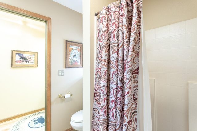 20621 Chipeta Way, Redding, CA 96003