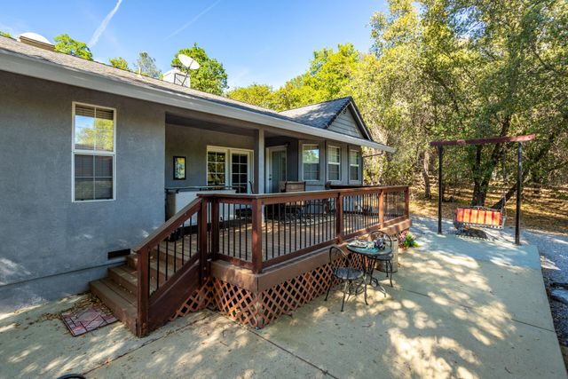 20621 Chipeta Way, Redding, CA 96003
