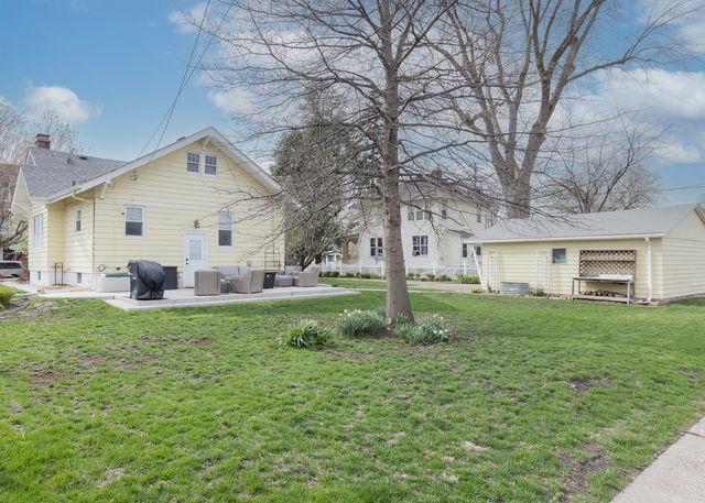 1811 34th Street, Rock Island, IL 61201