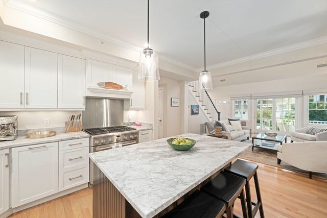 33 Central Avenue 9, Scituate, MA 02066