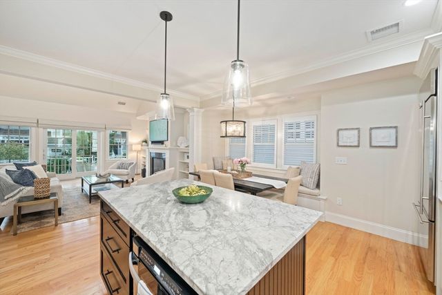 33 Central Avenue 9, Scituate, MA 02066