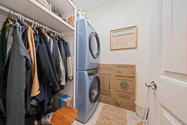 33 Central Avenue 9, Scituate, MA 02066