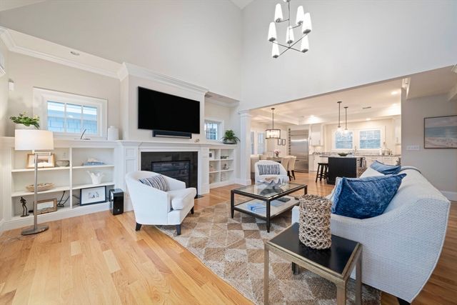 33 Central Avenue 9, Scituate, MA 02066
