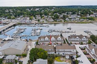 33 Central Avenue 9, Scituate, MA 02066