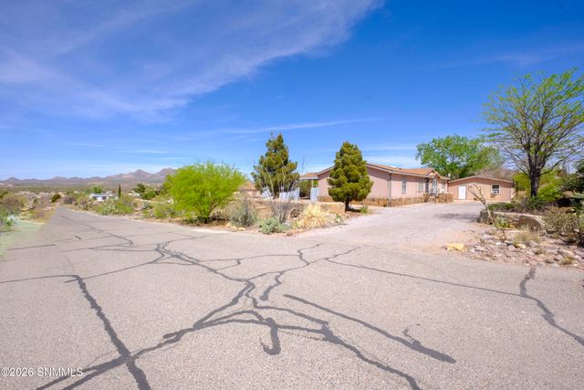 5214 Nana Trail, Las Cruces, NM 88012